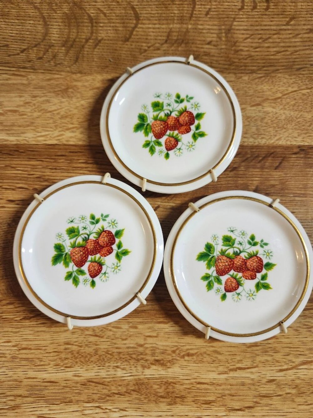 3 Small Strawberry Bone China Plates with Hangers Royal Ascot